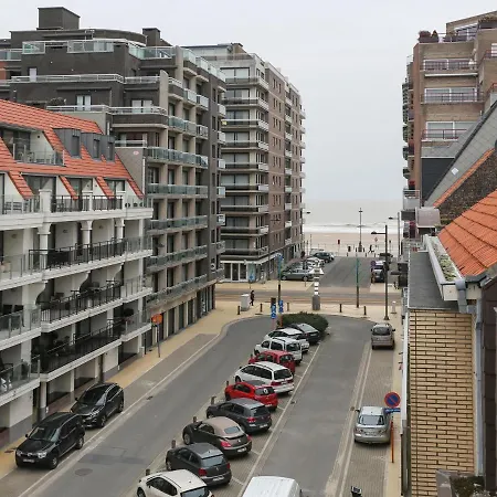 In With Large Terrace