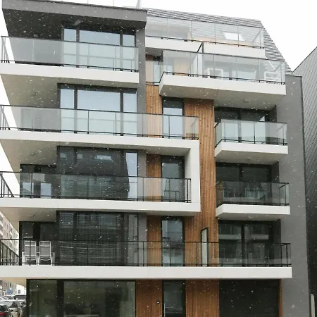 In With Large Terrace Lejlighed